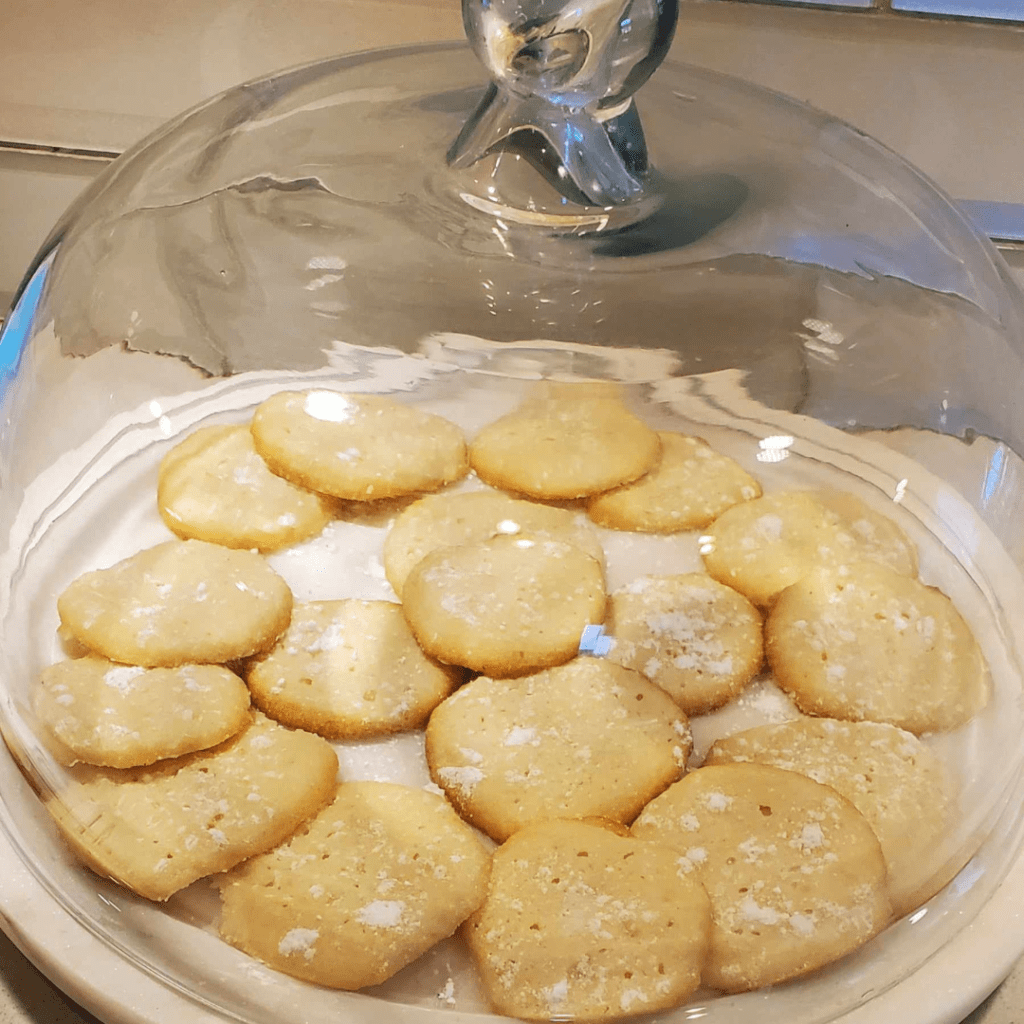 tanagy-lemon-cookie