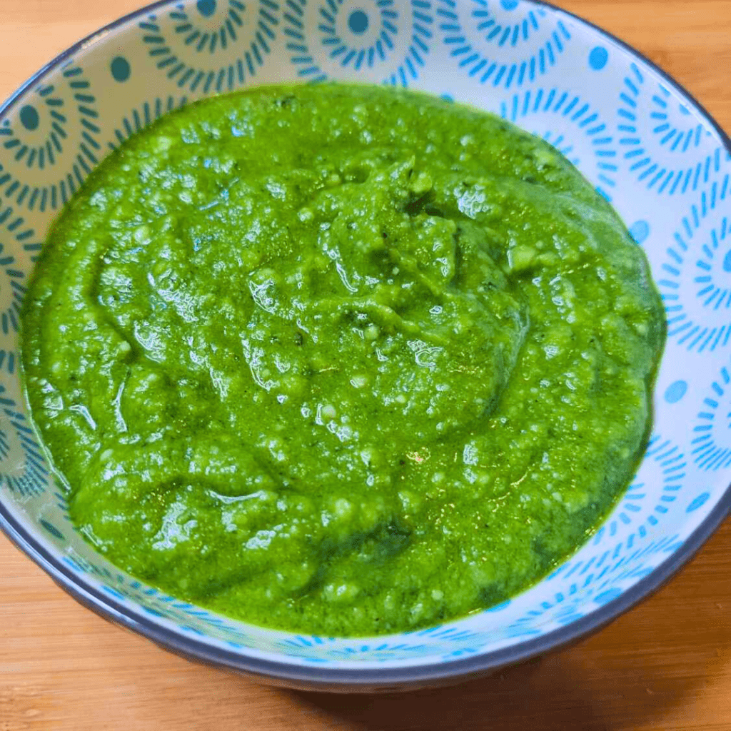 pesto-sauce-basil-simplywanderfull