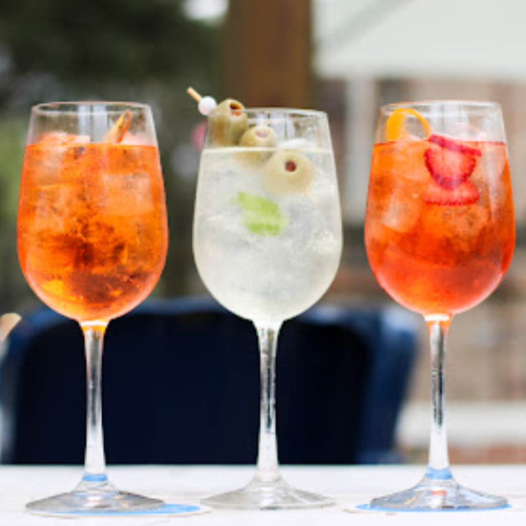 spritz-cocktails-simplywanderfull