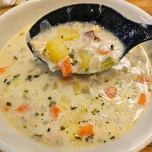 clam-chowder-simplywanderfull