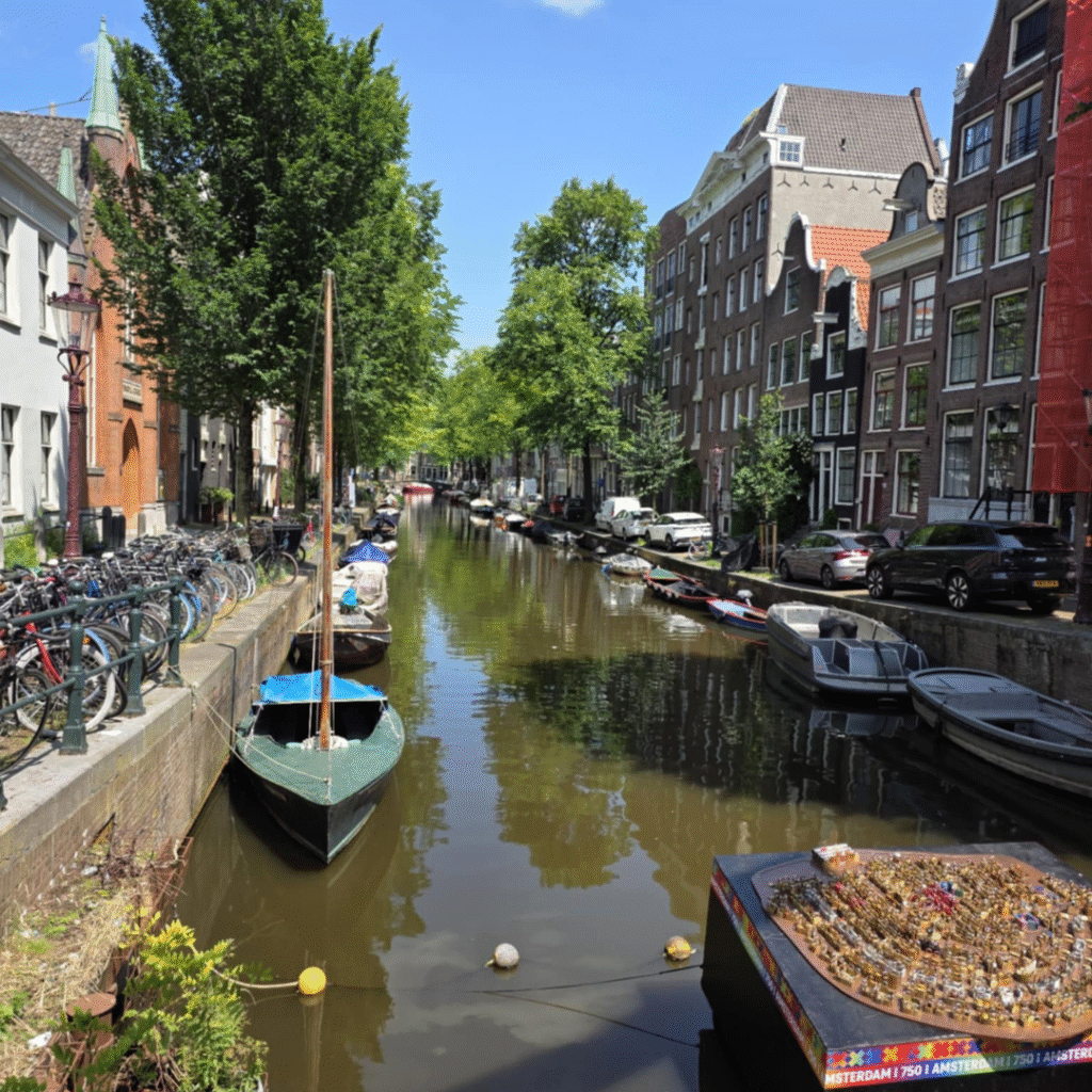 amsterdam-red-light-simplywanderfull