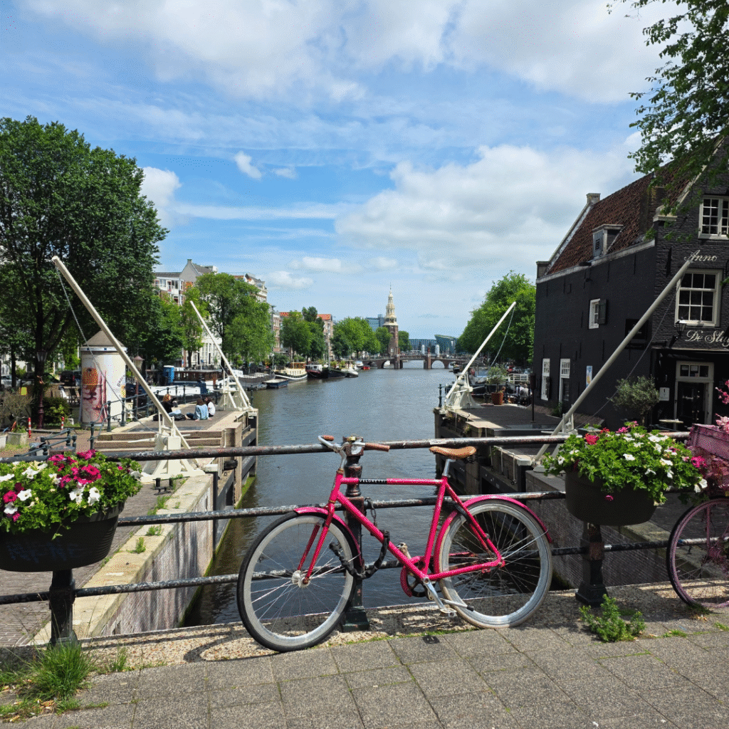 amsterdam-simplywanderfull