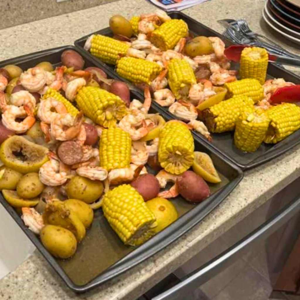 shrimp-boil-simplywanderfull