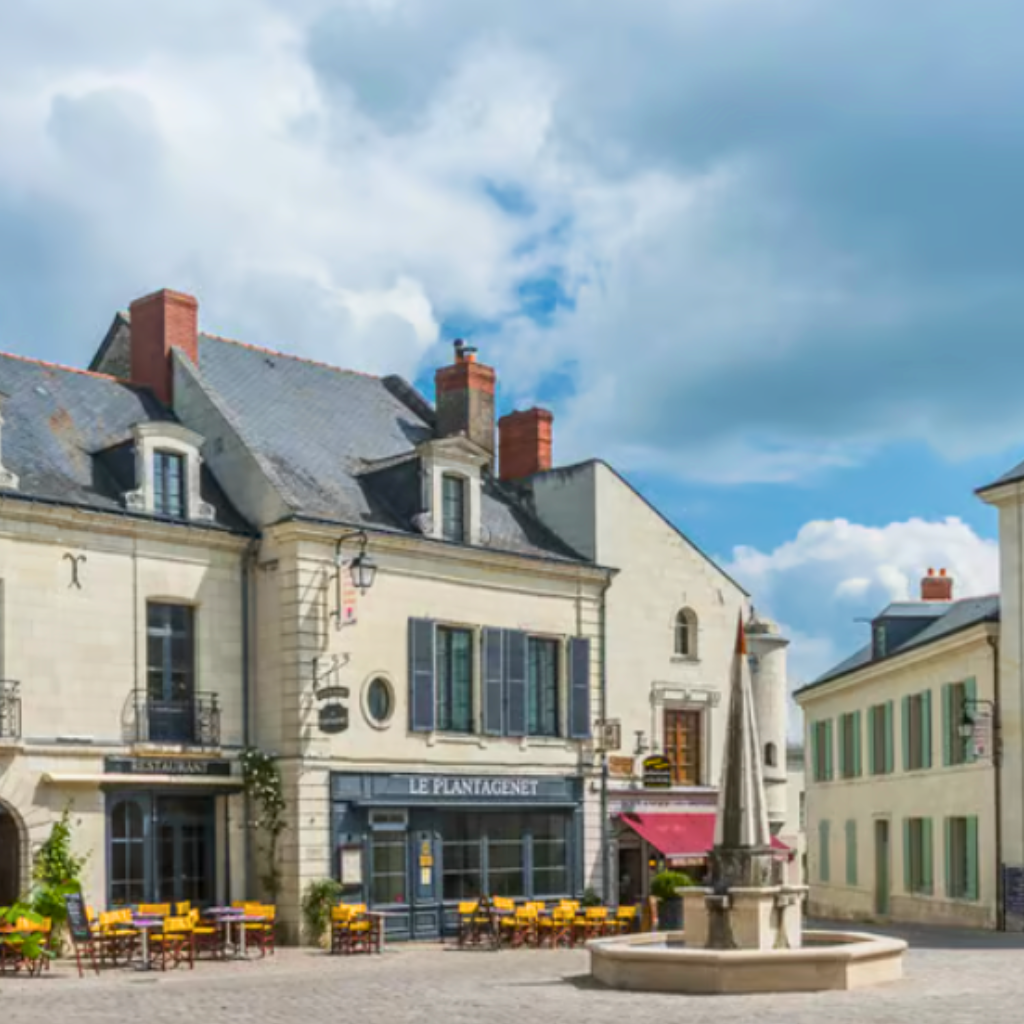 Abbey-of-Fontevraud-simplywanderfull