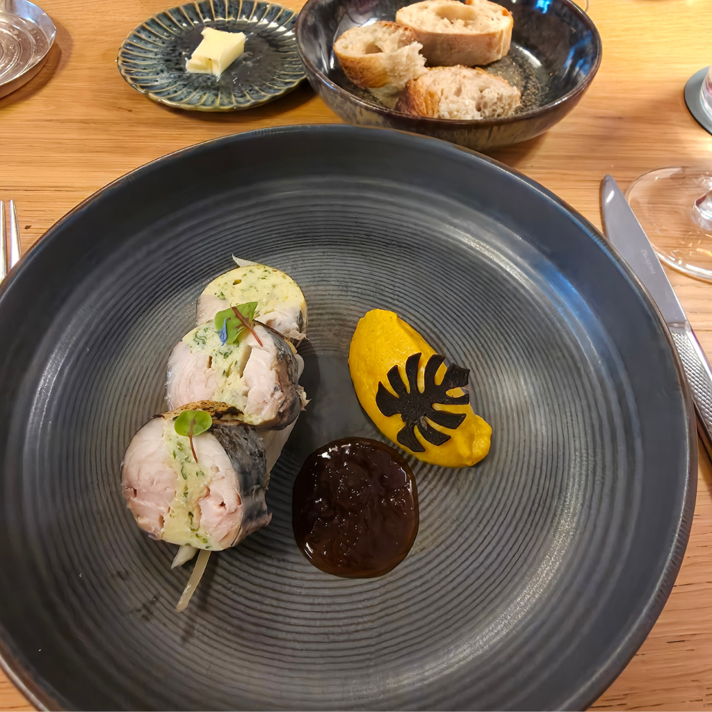 l'essential-saumur-france-simplywanderfull-michelin-dining-loire-ebike-adventure