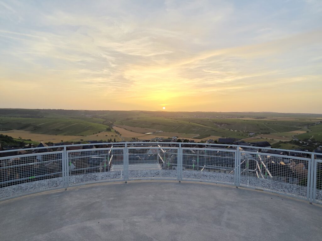 sancerre-hauts-de-sancerre-taylor-swift-wine-ebiking-france-loire-valley-adventure-travel-biking